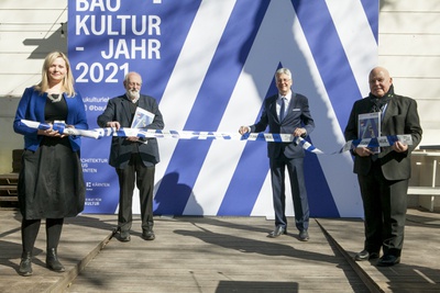 Baukulturjahr 2021 Pressekonferenz Gruppenfoto - Raffaela Lackner, Peter Nigst, Peter Kaiser, Igor Zucker