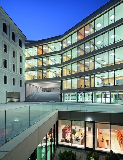 Justizgebäude, Franz und Sue ZT GmbH