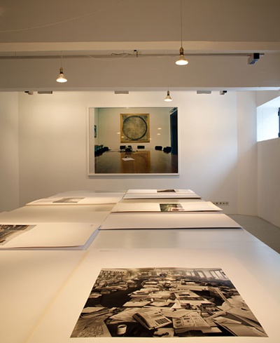 Blick in die Ausstellung im  aut, Foto: Günter Richard Wett