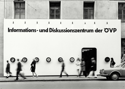 Eon Rainer, Fassade der ÖVP-Wahlkampfzentrale am Bozner Platz in Innsbruck, 1970