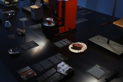 Blick in die Ausstellung "einfach alltäglich" im aut.