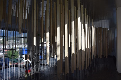 Eröffnungstag "Krater Fajan: Viel TamTam um Nichts" im aut