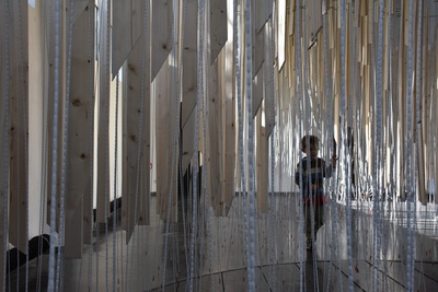 Eröffnungstag "Krater Fajan: Viel TamTam um Nichts" im aut