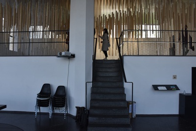 Eröffnungstag "Krater Fajan: Viel TamTam um Nichts" im aut