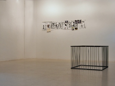 Blick in die Ausstellung "Lois und Franziska Weinberger: Feldarbeit"