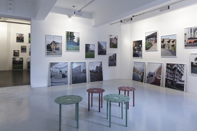 Blick in die Ausstellung "Italomodern 2" im aut