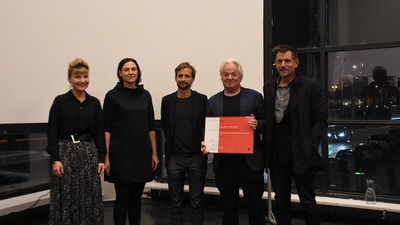 Auszeichnung des Landes Tirol für Neues Bauen 2024 für den Wohnbau Höttinger Gasse in Innsbruck von Rainer Köberl mit Julian Gatterer