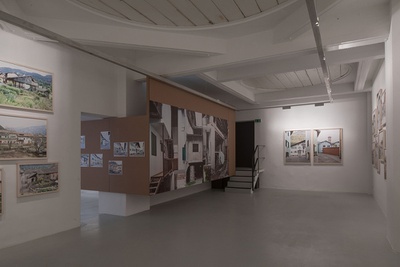 Blick in die Ausstellung "Walter Niedermayr: Koexistenzen" im aut