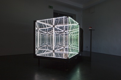 Blick in die Ausstellung "Numen/For Use: Out of Balance" im aut