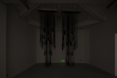 Blick in die Ausstellung "Rens Veltman: Infra und Ultra oder Colonise the Dark"