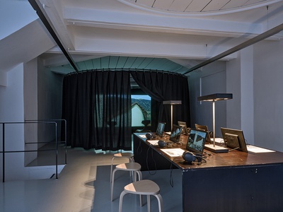 Blick in die Ausstellung "Über Othmar Barth"