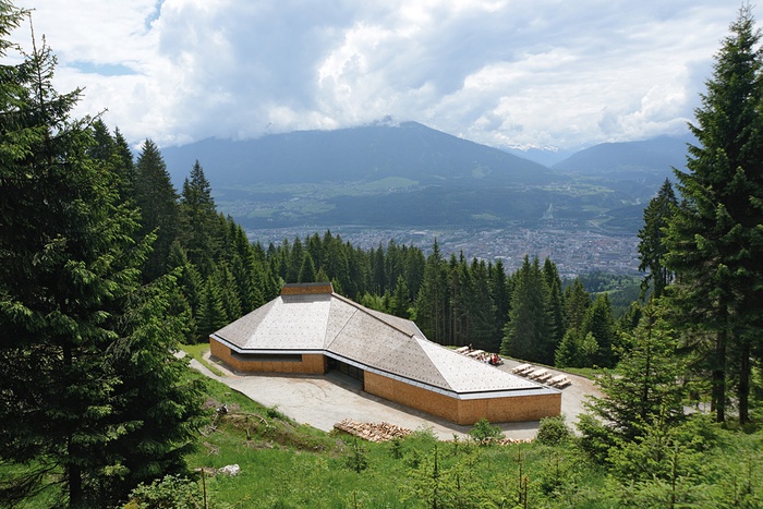 Anerkennung des Landes Tirol für Neues Bauen 2016: Umbrüggler Alm, Innsbruck, 2014 – 2016 (Architektur: Elmar Ludescher + Philip Lutz)