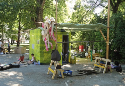 Architektursommerakademie für Kinder und Jugendliche 2013 im Rapoldipark – © aut Architektursommerakademie für Kinder und Jugendliche 2013 im Rapoldipark