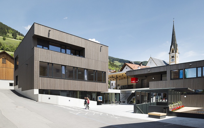 Dorfkernerneuerung Fließ (Architektur: Rainer Köberl, Daniela Kröss)