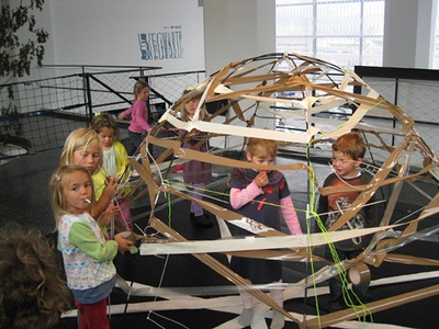 Architekturspiele für Kinder von 4 bis 6 Jahren