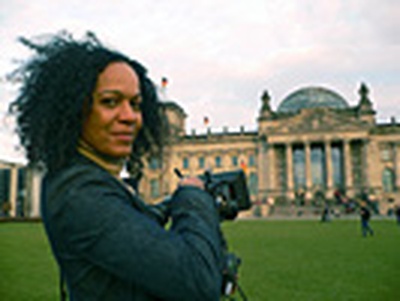 Mo asumang: roots germania Mo asumang: roots germania