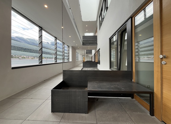 Schwaz Urban, Schwaz