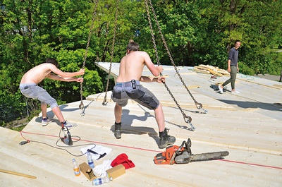 April bis Mai 2015: das bilding entsteht