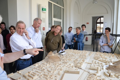 Atelier Arnaboldi: v.li.: Czech, Schmidbaur, Rieder, Arnaboldi und Studierende