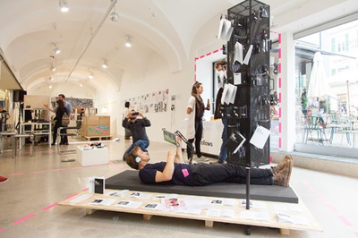 Eröffnung 09.06.2016: FORM FOLLOWS ...