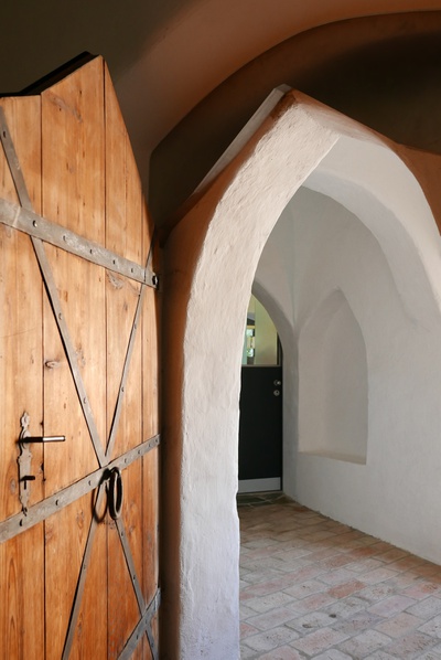 Objekt Dr. Resch in Krems Rehberg, mittelalterlicher Türbestand