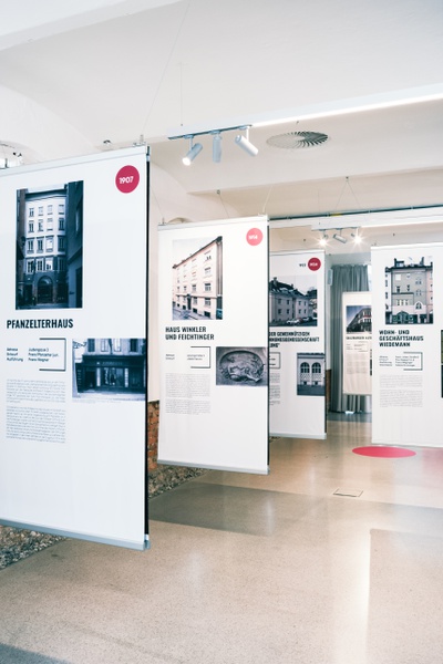 Ausstellungsansicht "Moderne Architektur in Salzburg"