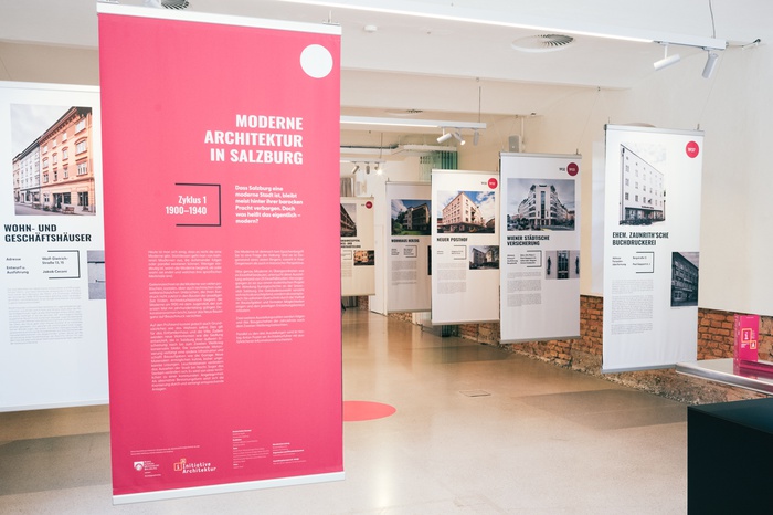 Ausstellungsansicht "Moderne Architektur in Salzburg"