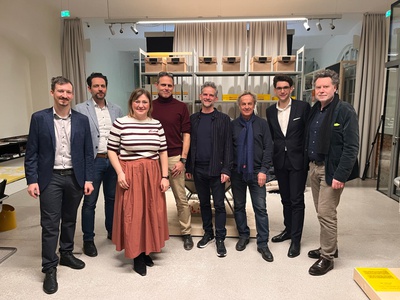 v.l.n.r.: Christian Hörbinger, Stephan Kunze, Anna Schiester, Martin Oberascher, Christian Struber, Wolfgang Schwarzenbacher, Marco Riebler und Roman Höllbacher