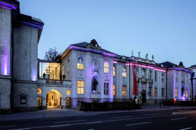 Mozarteum Foyers, Salzburg, maria flöckner und hermann schnöll