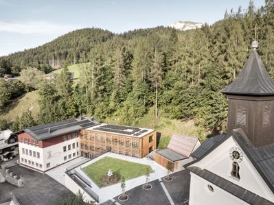 Erweiterung der Volksschule Annaberg-Lungötz, Schwarzenbacher Struber Architekten