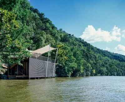 Bootsanlegestelle / Boat Dock, Miró Rivera Architects