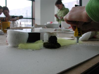 Fotos von Workshops und Exkursionen im Rahmen von "aut: kids"